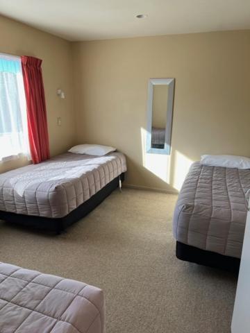 Jade Court Motel ホキティカ エクステリア 写真