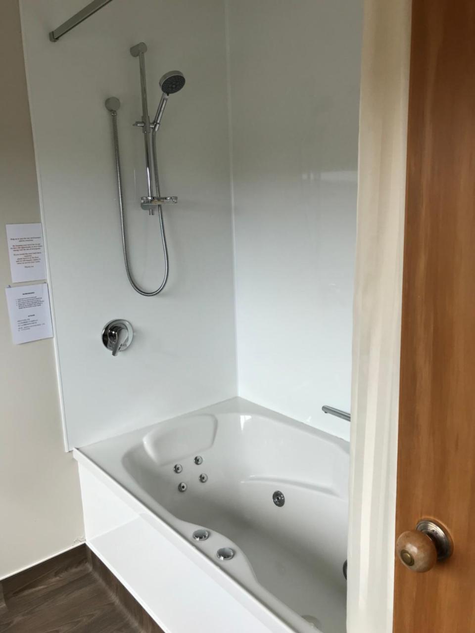 Jade Court Motel ホキティカ エクステリア 写真