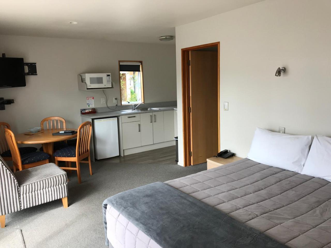 Jade Court Motel ホキティカ エクステリア 写真